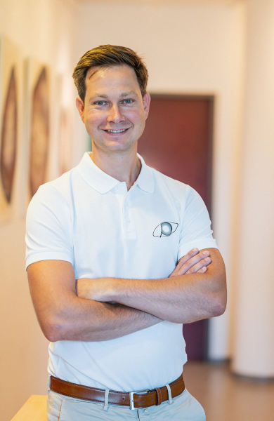 Dr. Josef Pretzl - Facharzt für Augenheilkunde